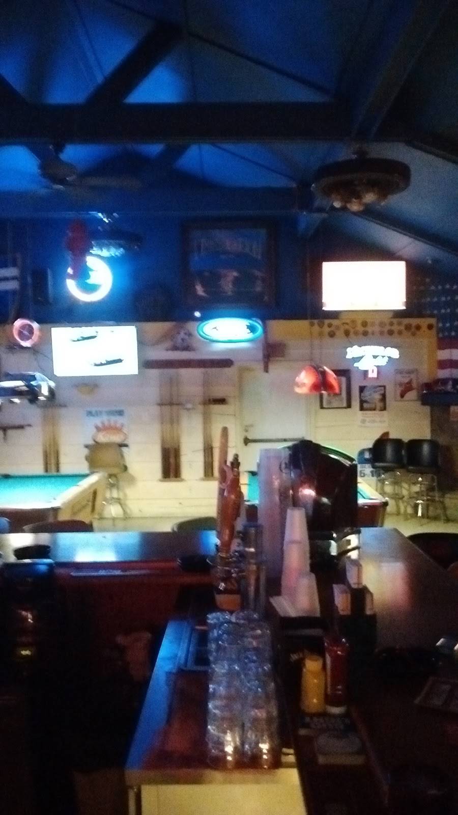 Firestation Bar & Grill | restaurant | 146 Illinois St, Camdenton, MO 65020, USA | 5738732222 OR +1 573-873-2222