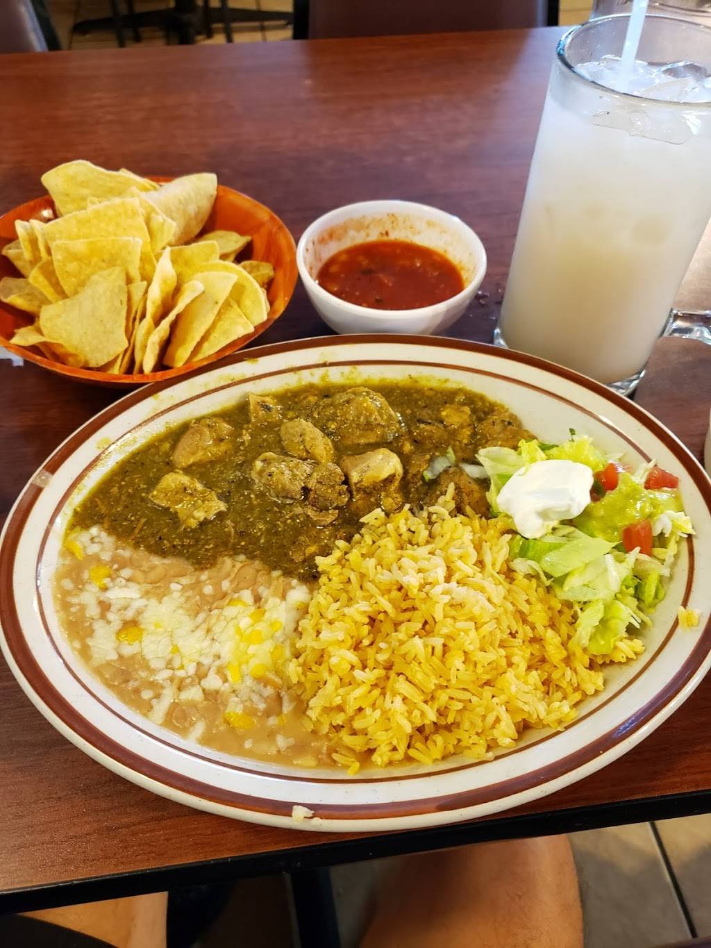 Vallarta Mexican Grill | restaurant | 1011 Columbus St, Bakersfield, CA 93305, USA | 6618716940 OR +1 661-871-6940