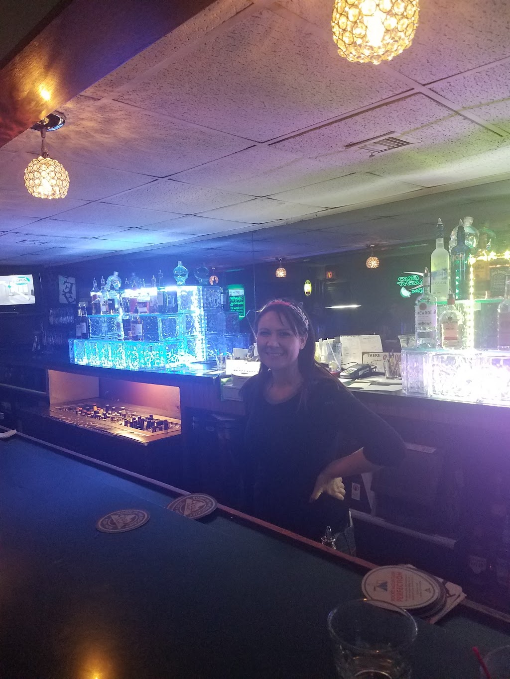 511 Club | restaurant | 511 N West St, Wichita, KS 67203, USA | 3164255023 OR +1 316-425-5023