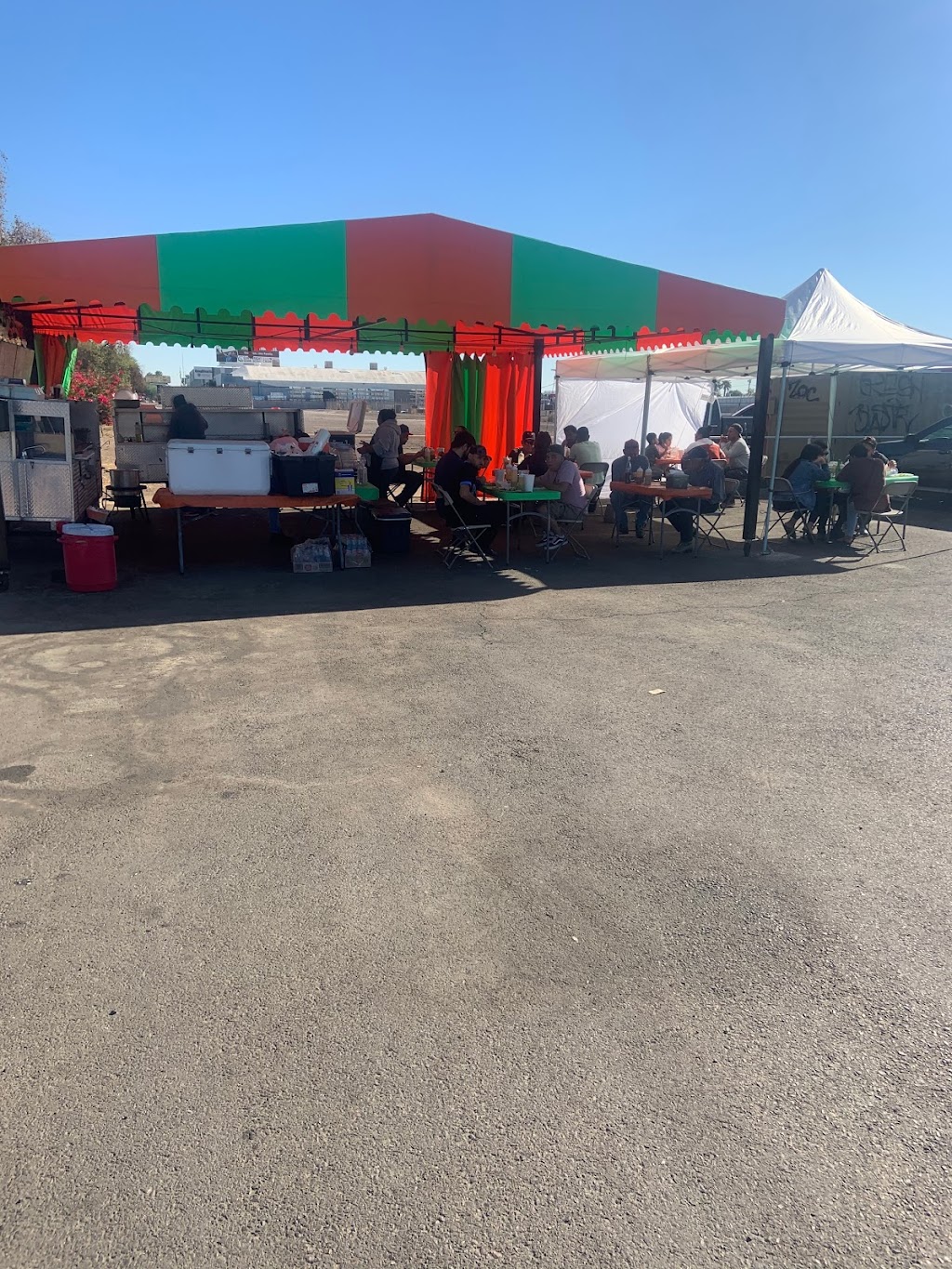 Tacos los changuitos | restaurant | 5035 W Camelback Rd, Phoenix, AZ 85031, USA | 6025832844 OR +1 602-583-2844