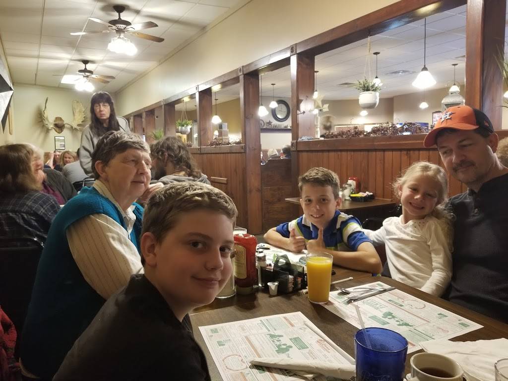 Morris Family Restaurant | restaurant | 1001 N Mulberry St, Berwick, PA 18603, USA | 5707520453 OR +1 570-752-0453