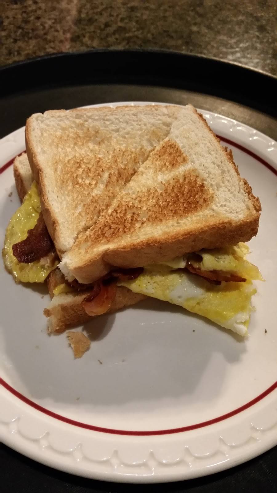 South Main Diner | restaurant | 421 S Main St, Caseyville, IL 62232, USA | 6183444005 OR +1 618-344-4005