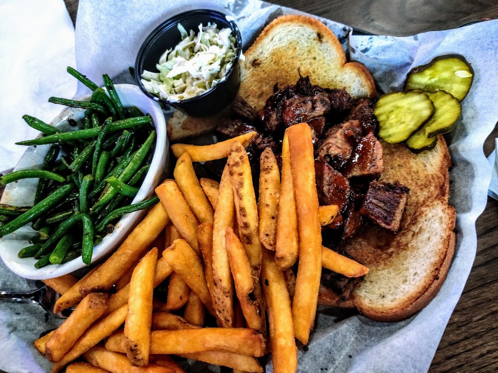 Tavern 24 | restaurant | 825 N Dakota Drive, 24 HWY, Independence, MO 64056, USA | 8166832824 OR +1 816-683-2824