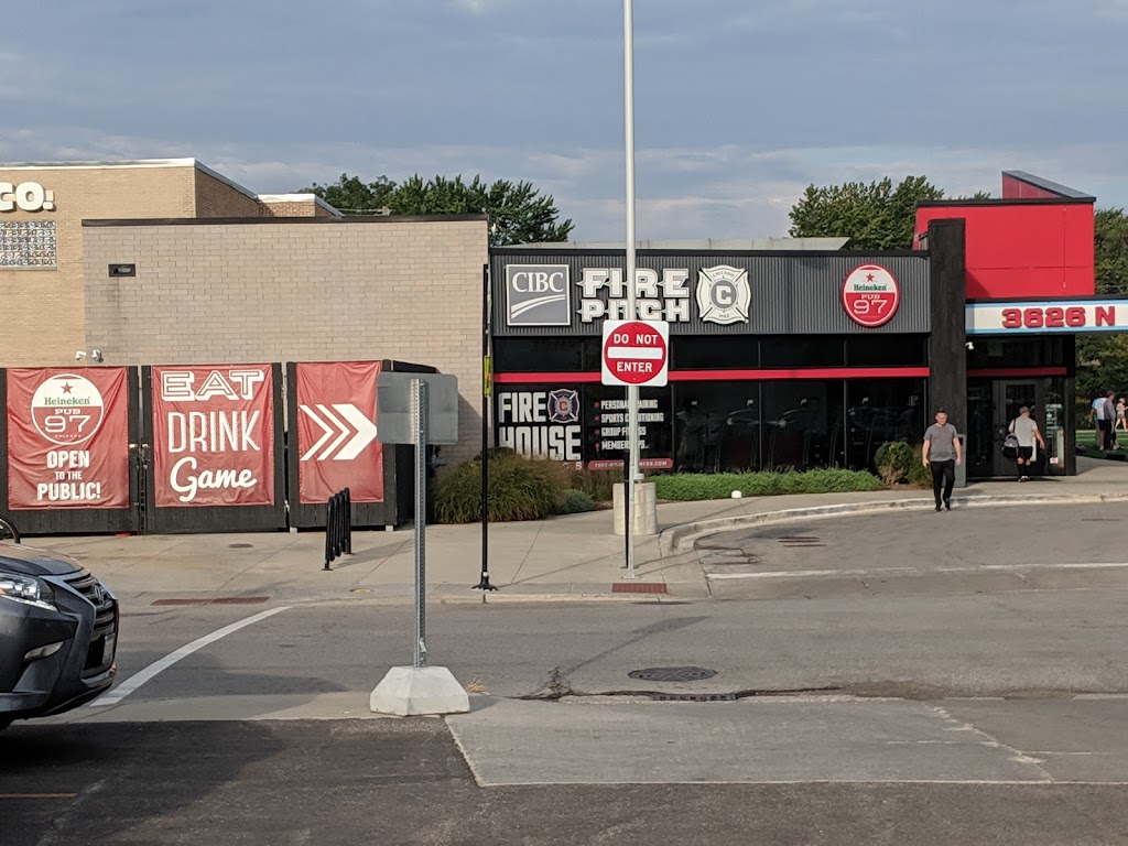 CIBC Fire Pitch | restaurant | 3626 N Talman Ave, Chicago, IL 60618, USA | 7733273473 OR +1 773-327-3473