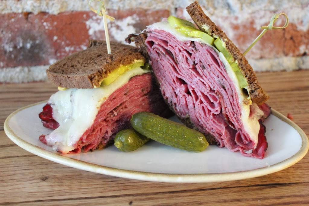 Bar Cava Wine Whiskey & Eatery | restaurant | 718 Main St, Martinez, CA 94553, USA | 9259576030 OR +1 925-957-6030