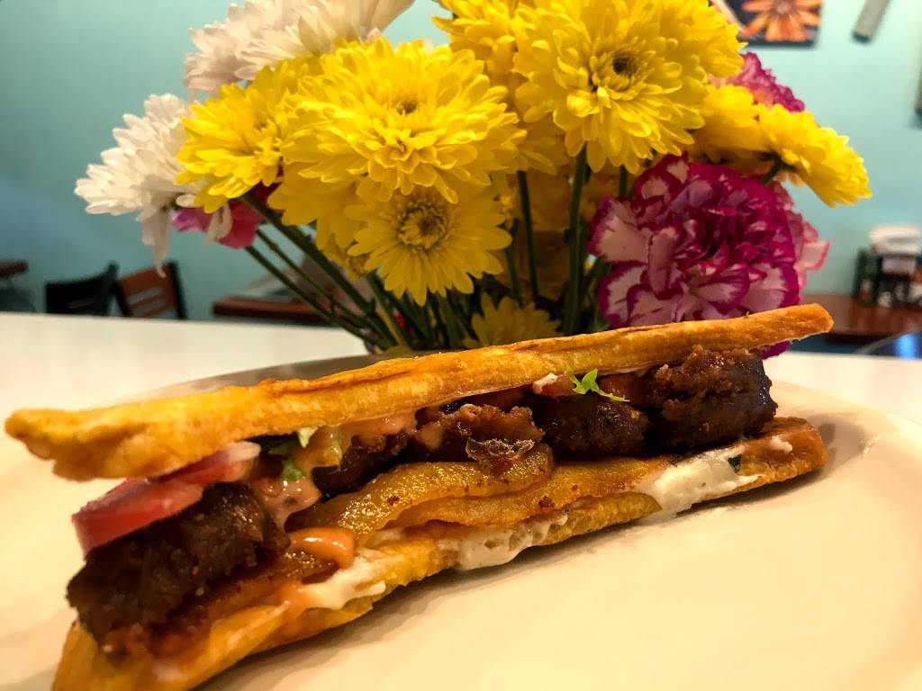 Juuuicy Vegan Restaurant & Juice Bar | bakery | 538 Northwood Rd, West Palm Beach, FL 33407, USA | 5615571124 OR +1 561-557-1124