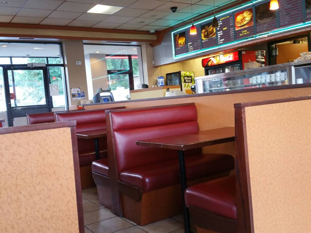 Tally Ho Restaurant | restaurant | 1536 Main St W, Hamilton, ON L8S 1E4, Canada | 9055296043 OR +1 905-529-6043