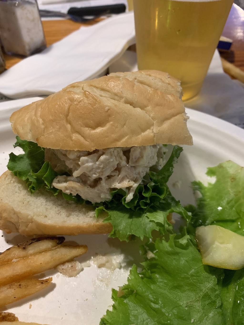 Chapins Fish & Chips and Beach Bar | restaurant | 228 Lower County Rd, Dennis Port, MA 02639, USA | 5083946900 OR +1 508-394-6900