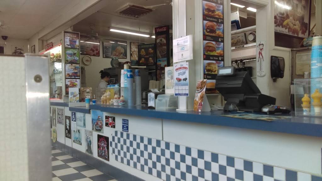 Fosters Freeze | restaurant | 653 Merchant St, Vacaville, CA 95688, USA | 7074481400 OR +1 707-448-1400