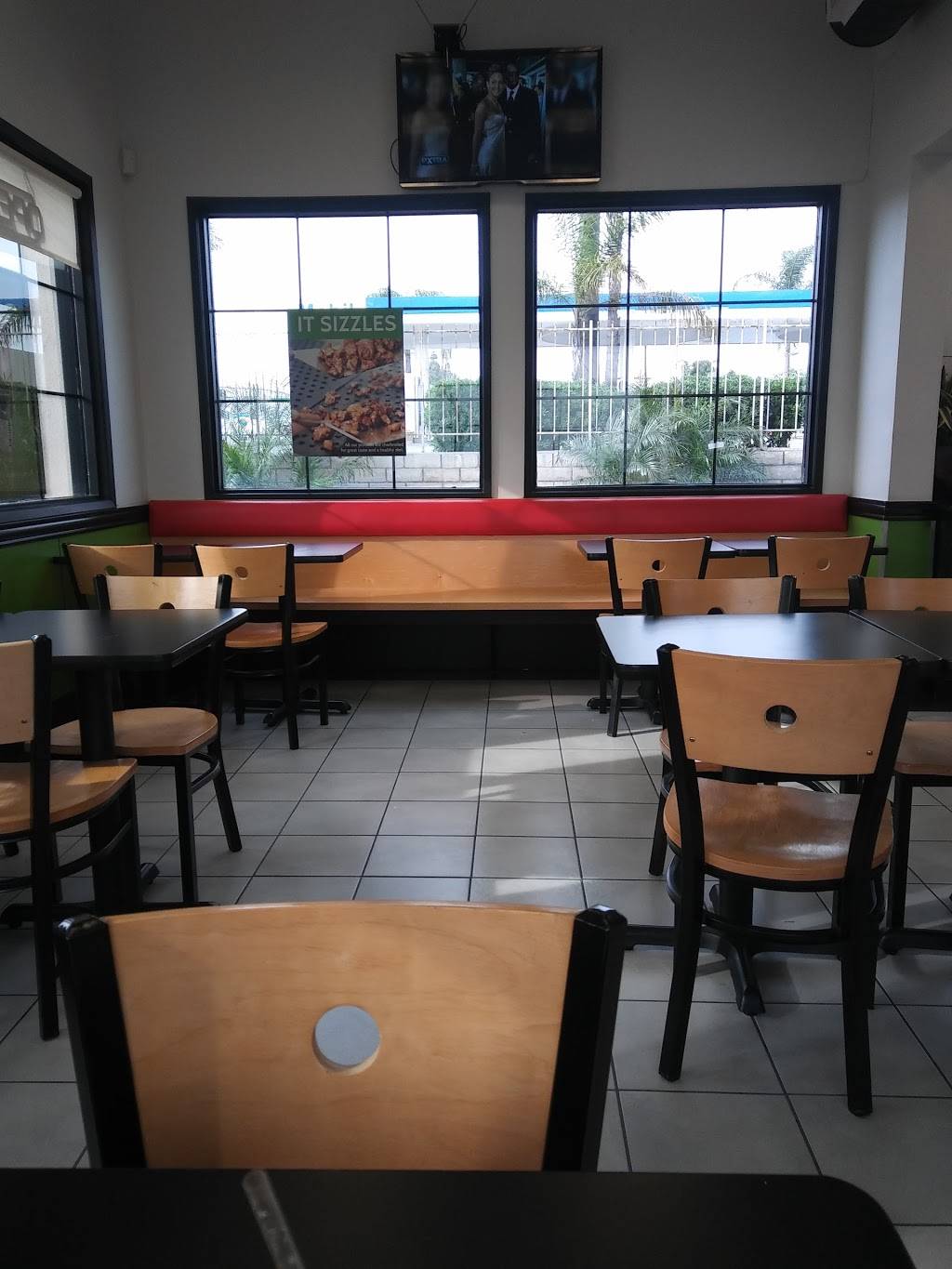 Flame Broiler | restaurant | Fontana Village Shopping Center, 8137 Sierra Ave, Fontana, CA 92335, USA | 9093569999 OR +1 909-356-9999