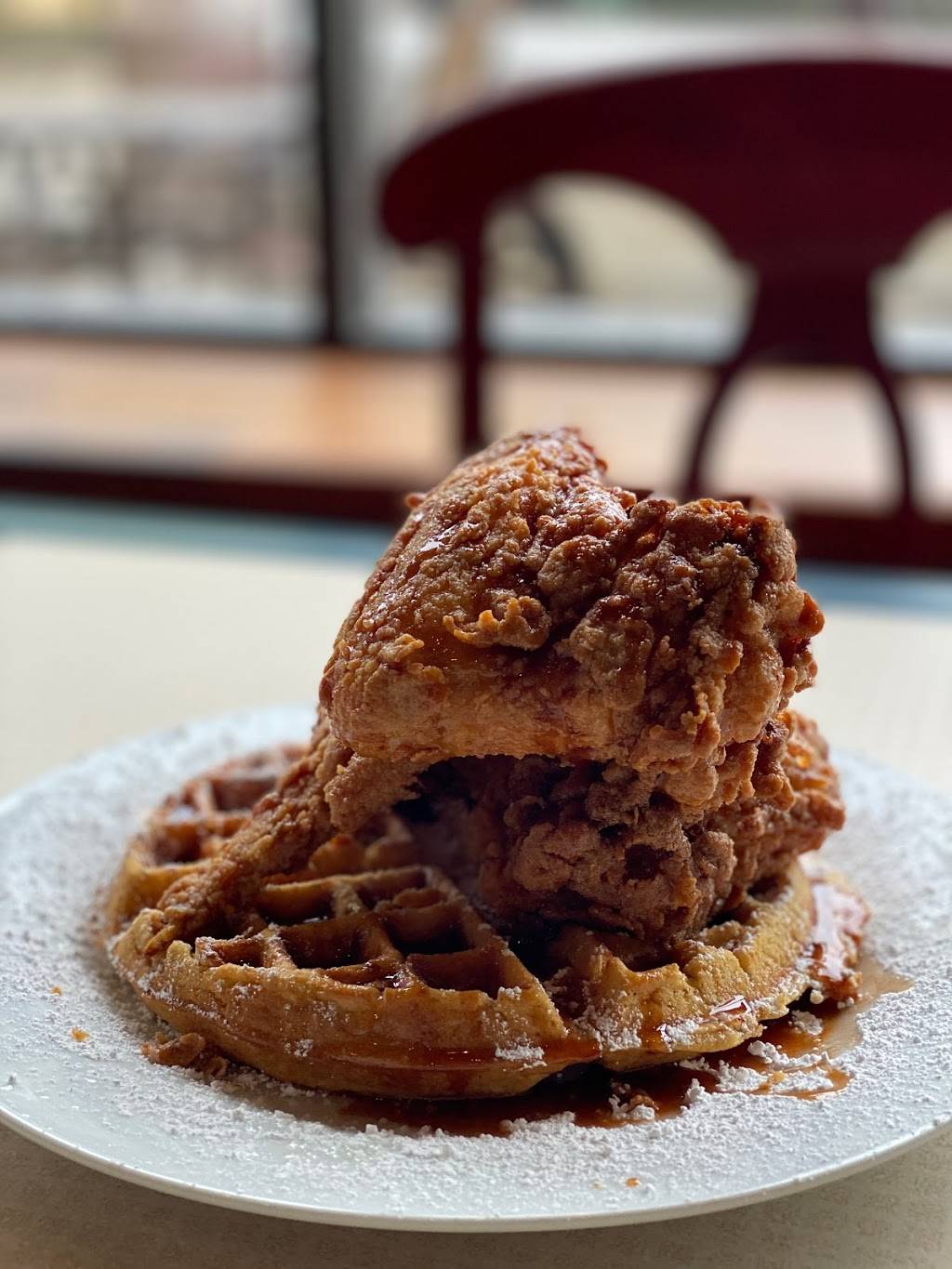 Lizzy J Cafe | restaurant | 2205 W Montrose Ave, Chicago, IL 60618, USA | 7737399044 OR +1 773-739-9044