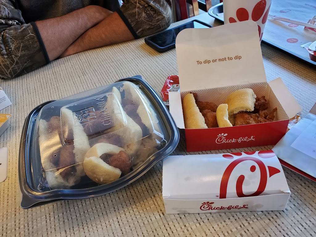 Chick-fil-A | restaurant | 659 Fairview Rd, Simpsonville, SC 29680, USA | 8649625157 OR +1 864-962-5157