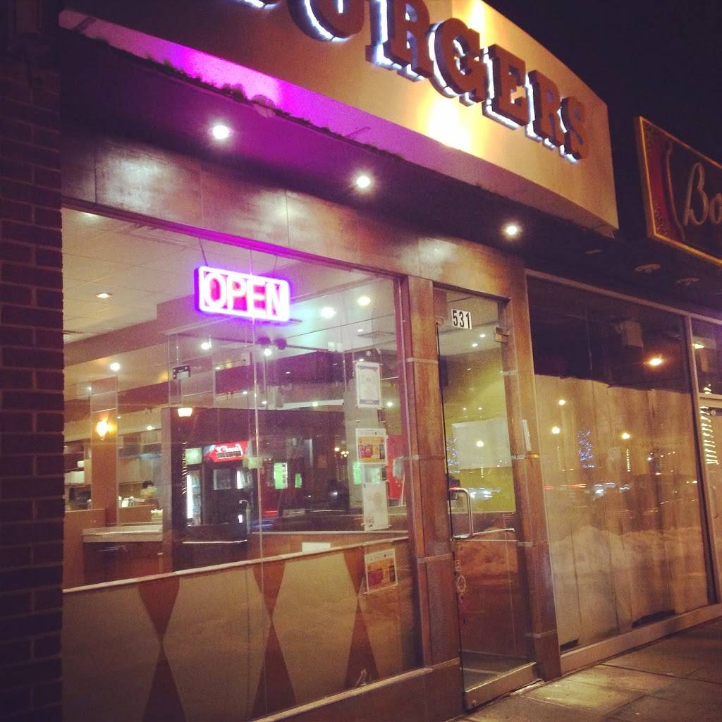 Mikes Burgers | restaurant | 600 Central Ave, Cedarhurst, NY 11516, USA | 5163417150 OR +1 516-341-7150