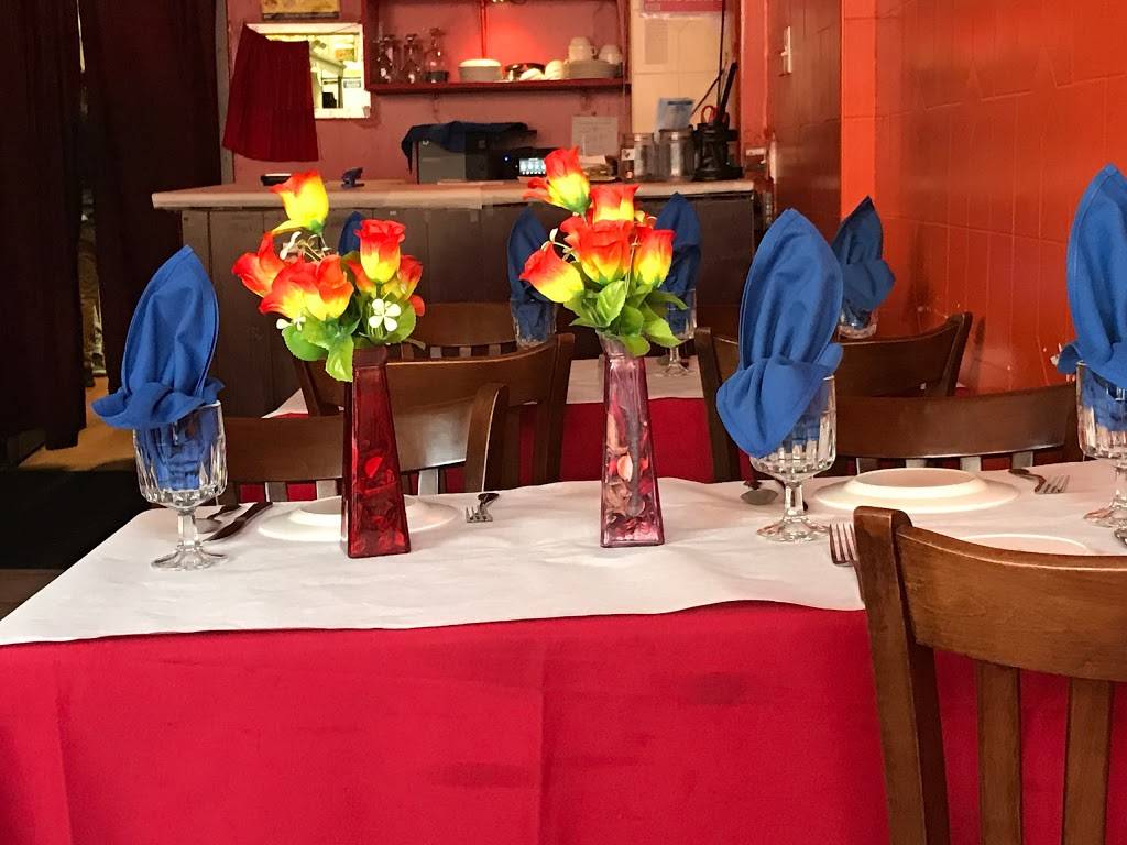 India House | restaurant | 586 Nostrand Ave, Brooklyn, NY 11216, USA | 7188577011 OR +1 718-857-7011