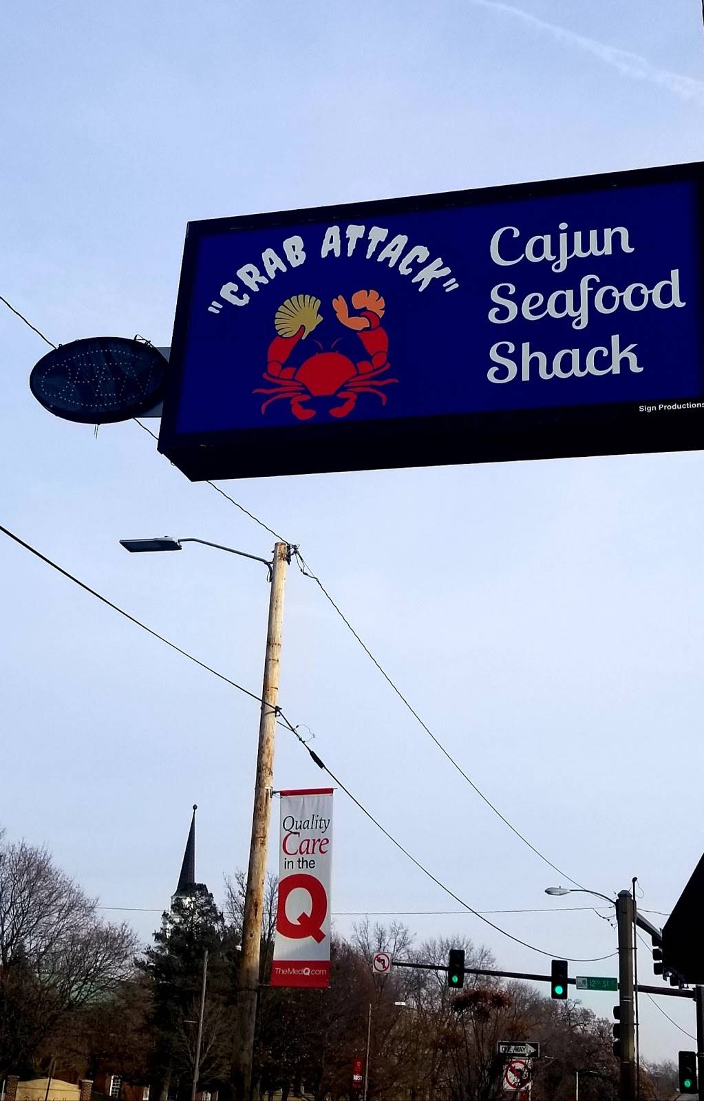 Crab Attack Cajun Seafood Shack | restaurant | 1117 1st Ave SE, Cedar Rapids, IA 52402, USA | 3193631175 OR +1 319-363-1175
