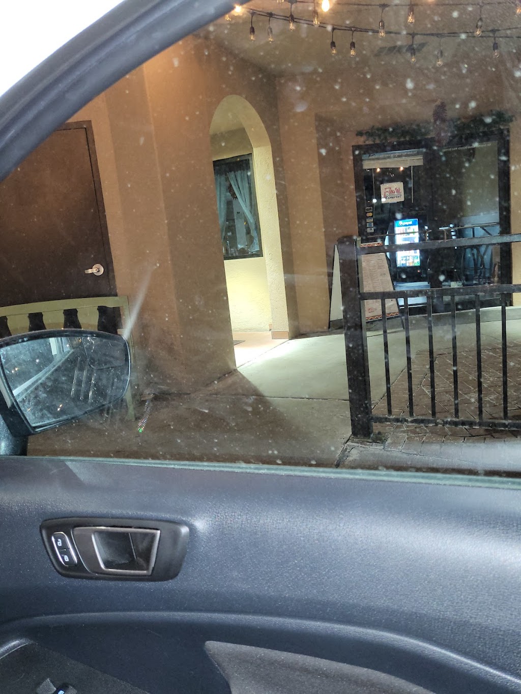 Bar y Pupusas La Salvadoreña ll | restaurant | 57 Edwards Access Rd, Edwards, CO 81632, USA | 9703768416 OR +1 970-376-8416