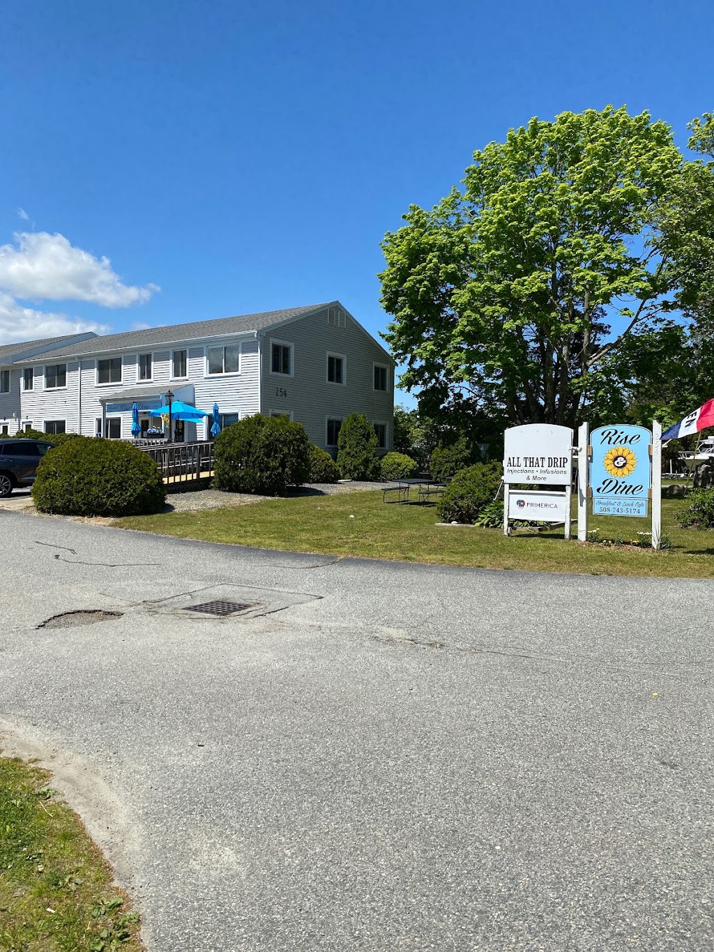 Rise and Dine | restaurant | 254 Shore Rd, Bourne, MA 02532, USA | 5087435174 OR +1 508-743-5174