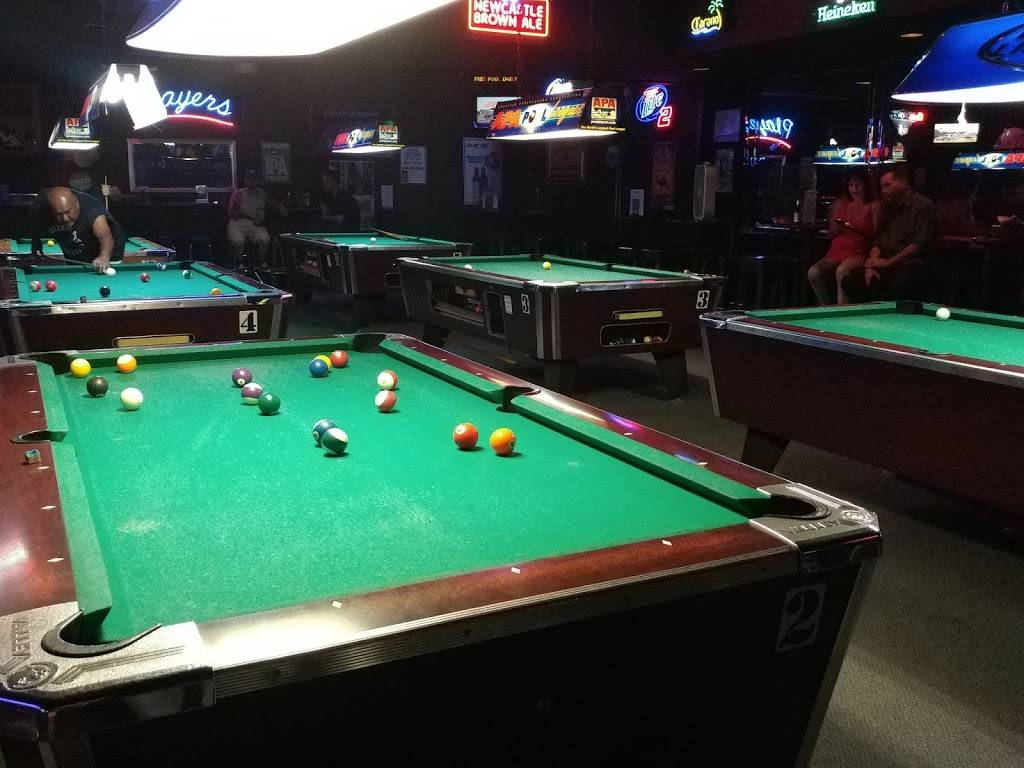 Players | restaurant | 11001 Central Ave, Ontario, CA 91762, USA | 9096288495 OR +1 909-628-8495