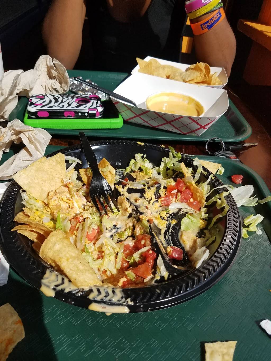 Armadillo Grill | restaurant | 439 Glenwood Ave, Raleigh, NC 27603, USA | 9195460555 OR +1 919-546-0555