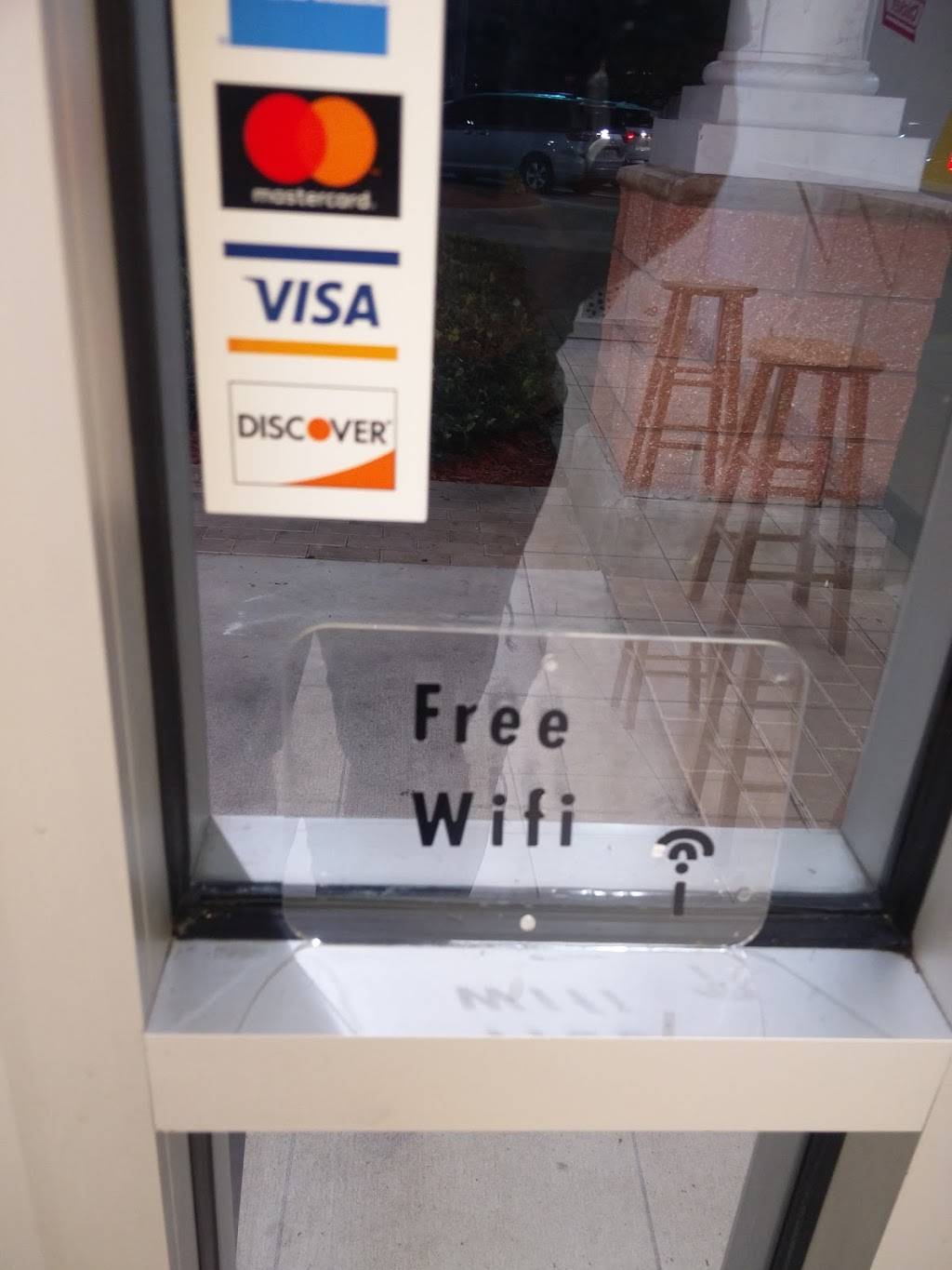 True Taste Fried Chicken | restaurant | 2430 Sand Mine Rd, Davenport, FL 33897, USA | 8636958611 OR +1 863-695-8611