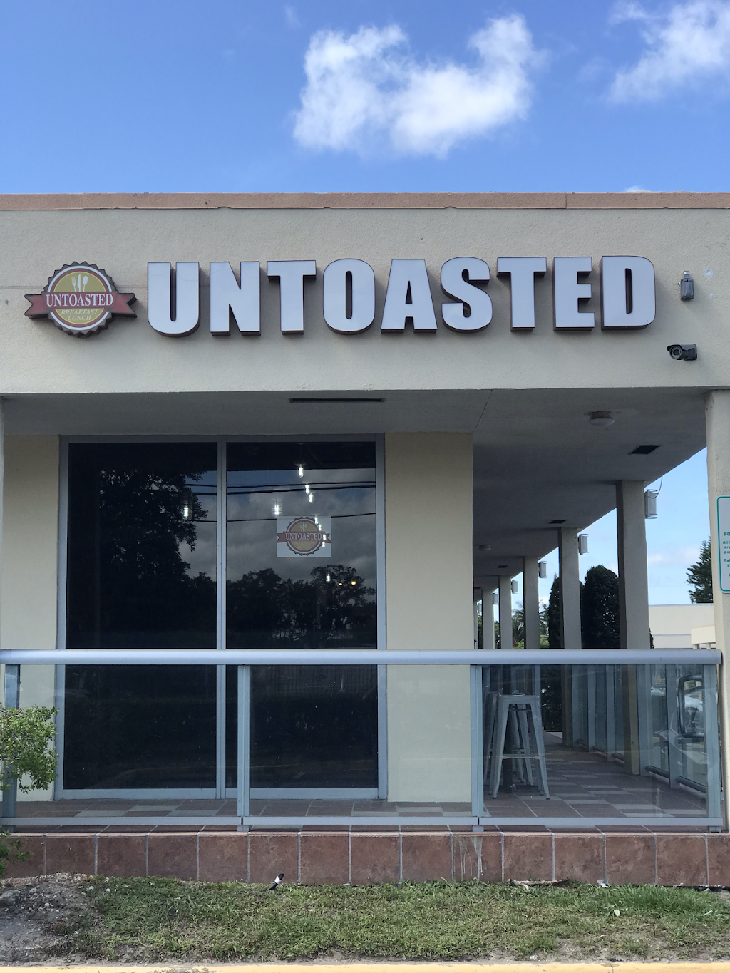 Untoasted | restaurant | 3121 W Hallandale Beach Blvd suite 101, Pembroke Park, FL 33009, USA | 9543749072 OR +1 954-374-9072
