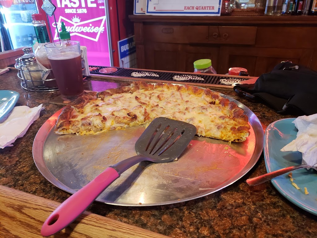 Bens Bar | restaurant | 39 N Wyoming Ave, Guernsey, WY 82214, USA | 3078362367 OR +1 307-836-2367