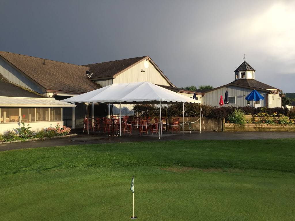 Red Hook Golf Club | restaurant | 2430, 650 NY-199, Red Hook, NY 12571, USA | 8457588652 OR +1 845-758-8652