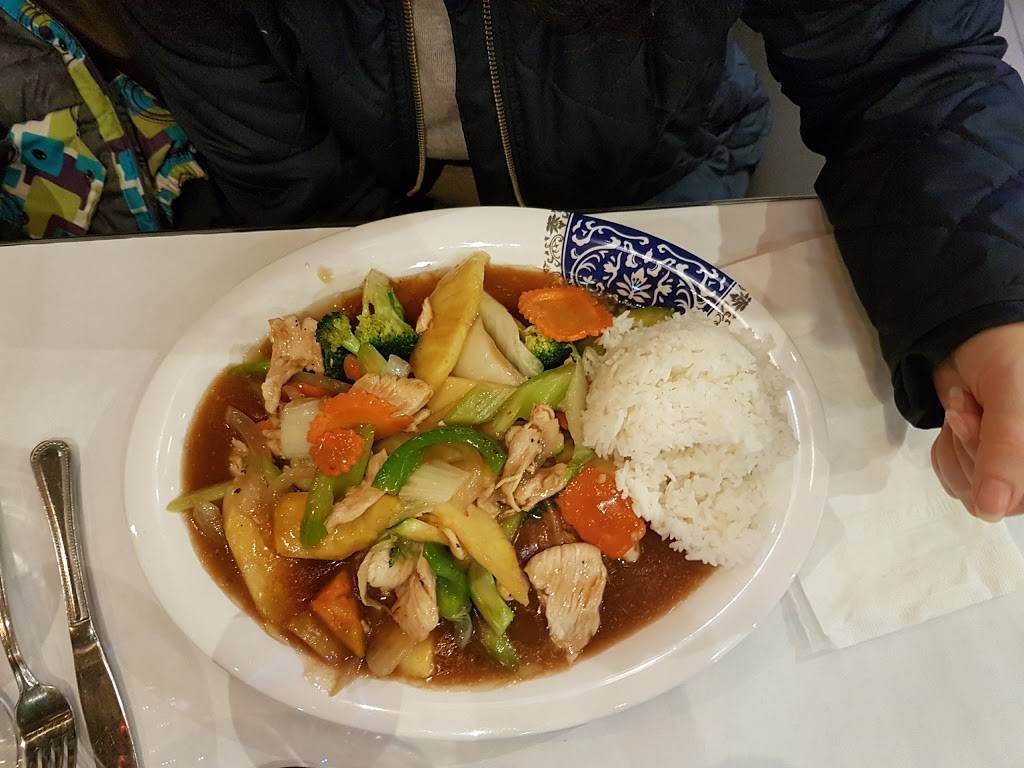 Chez Minh | restaurant | 4721 Boulevard des Laurentides, Laval, QC H7K 3G4, Canada | 4509339368 OR +1 450-933-9368