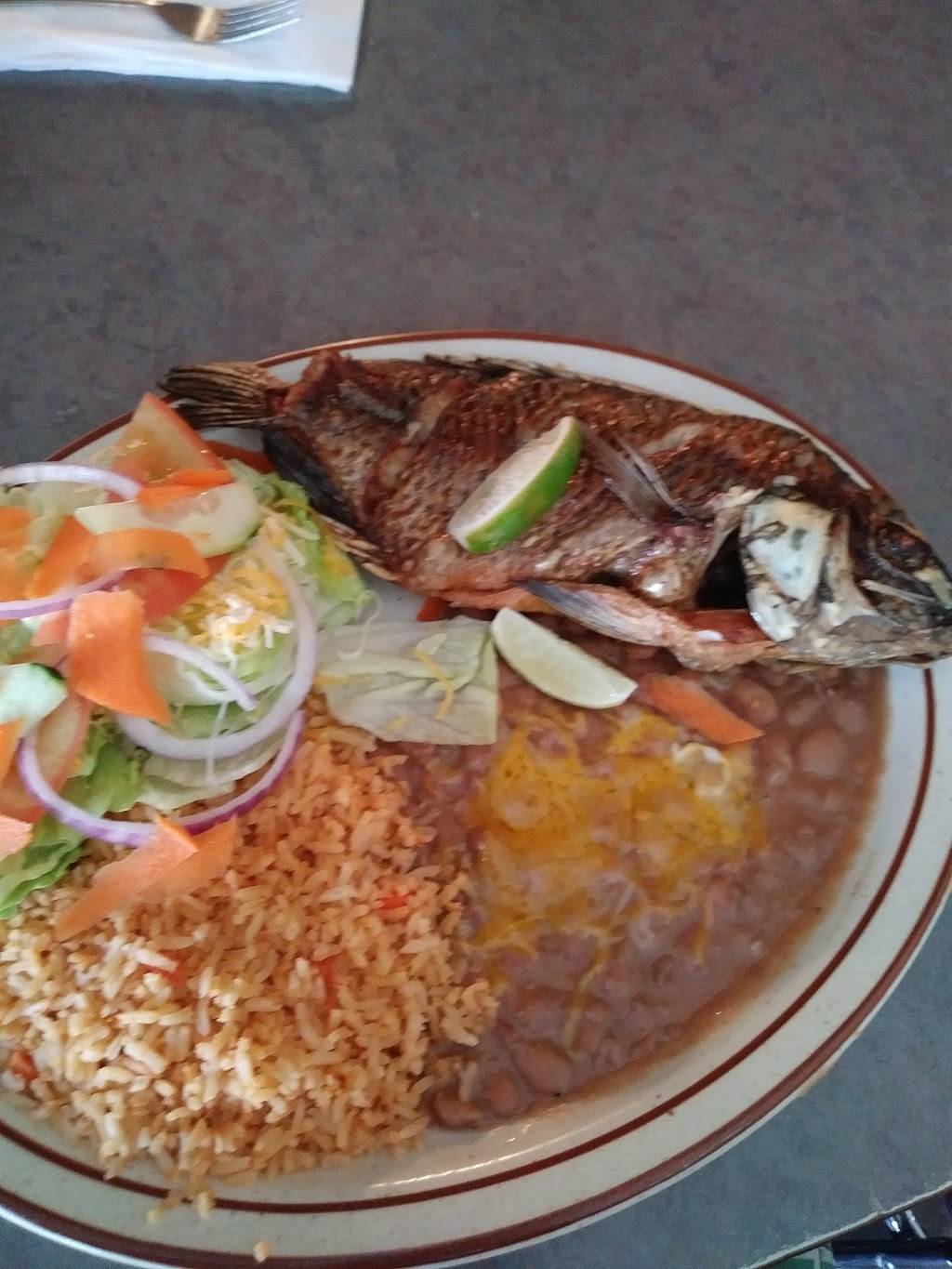 El Jefe Cafe | restaurant | 106 E Escalones, San Clemente, CA 92672, USA | 9494924010 OR +1 949-492-4010