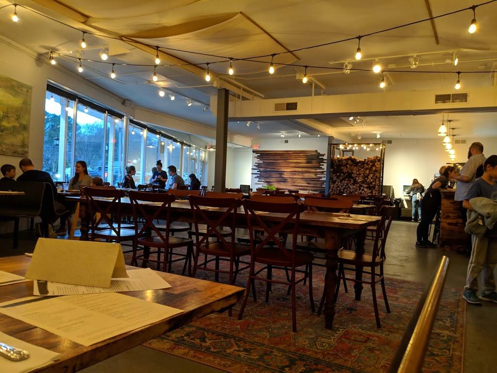 Ash Neighborhood Bar & Grill | restaurant | 705 Oak Grove Rd, Homewood, AL 35209, USA | 2055589401 OR +1 205-558-9401