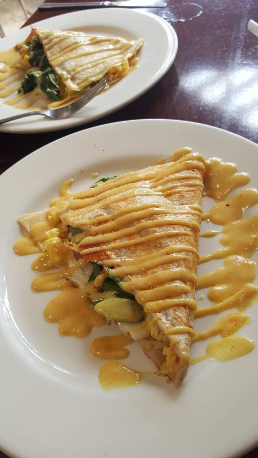 Crepes & Corks Restaurant & Wine Bar | cafe | 1328 Camino Del Mar, Del Mar, CA 92014, USA | 8588473382 OR +1 858-847-3382