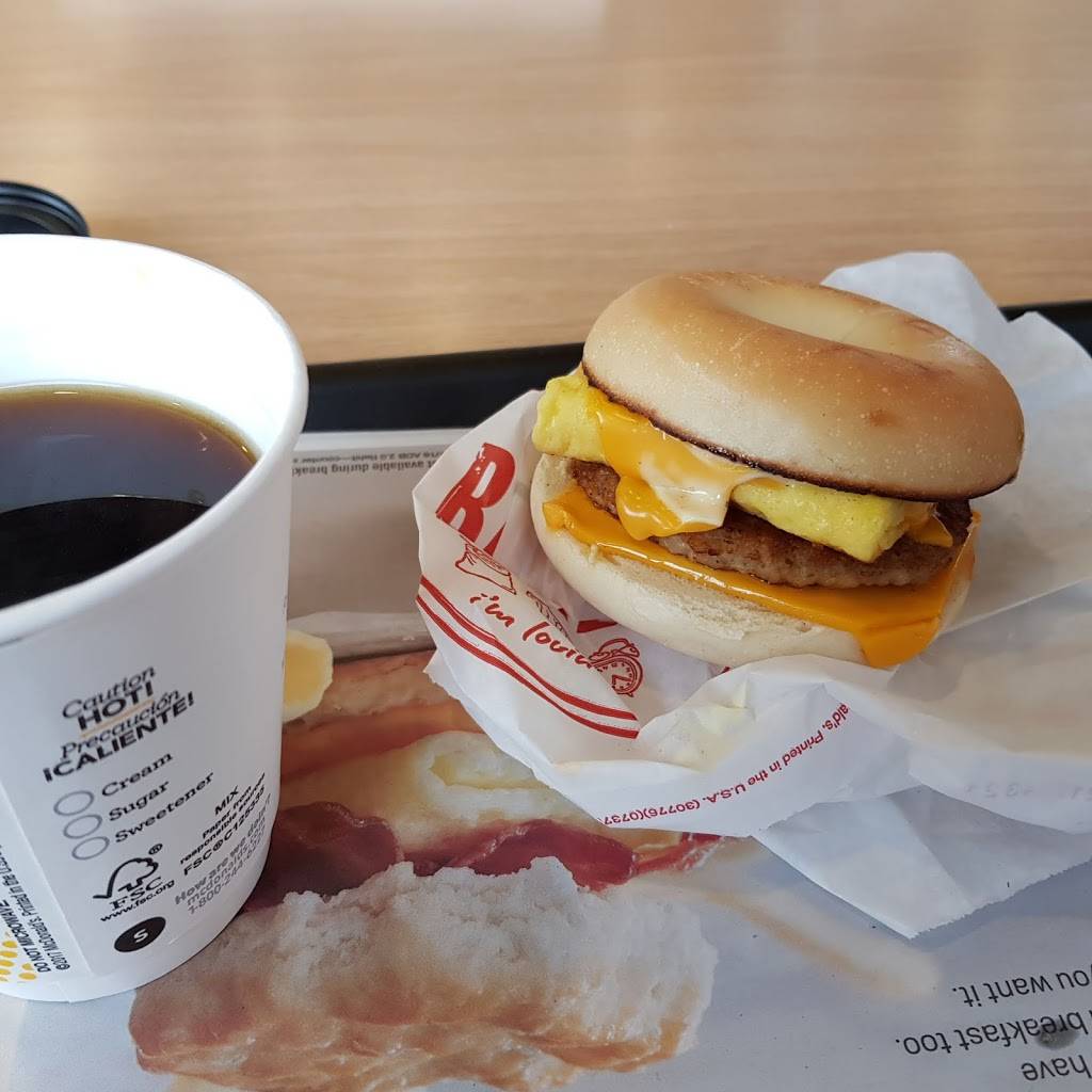 McDonalds | cafe | 289 Bergen Blvd, Fairview, NJ 07022, USA | 2013132560 OR +1 201-313-2560