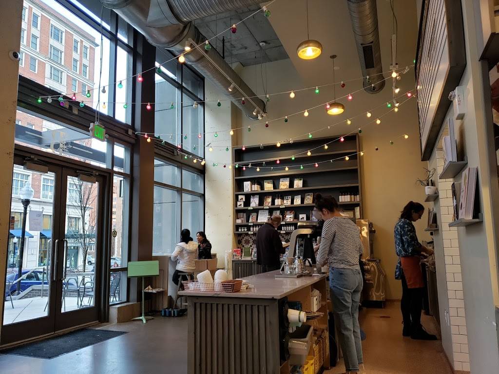 Bird in Hand | cafe | 11 E 33rd St, Baltimore, MD 21218, USA | 4108140373 OR +1 410-814-0373