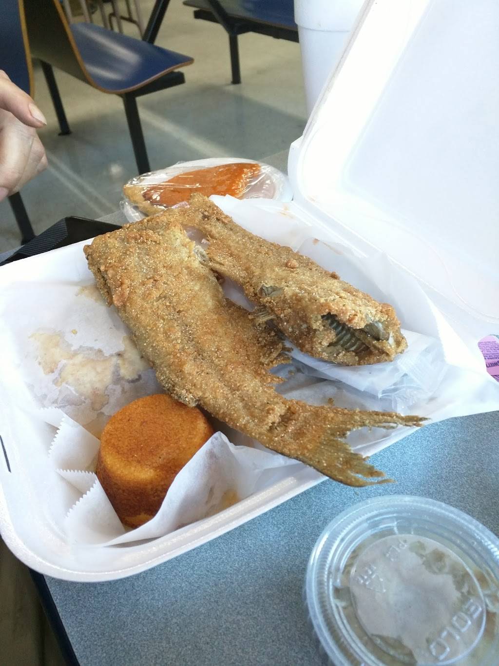 Wynnton Pitt BBQ | restaurant | 2500 Buena Vista Rd, Columbus, GA 31906, USA | 7063225676 OR +1 706-322-5676