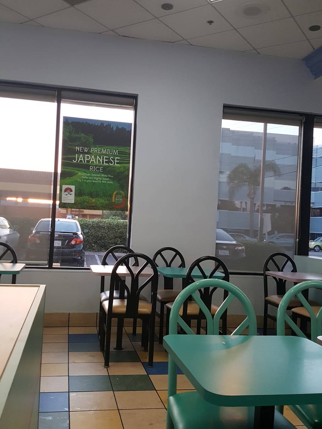 Yoshinoya Santa Ana | restaurant | 1701 N Broadway St, A, Santa Ana, CA 92706, USA | 7149538481 OR +1 714-953-8481