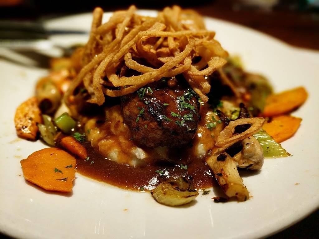 Houlihans | restaurant | 706 NJ-17, Ramsey, NJ 07446, USA | 2019347222 OR +1 201-934-7222