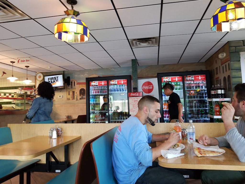 Italian Village | restaurant | 1304 South Ave #4, Plainfield, NJ 07062, USA | 9085610031 OR +1 908-561-0031