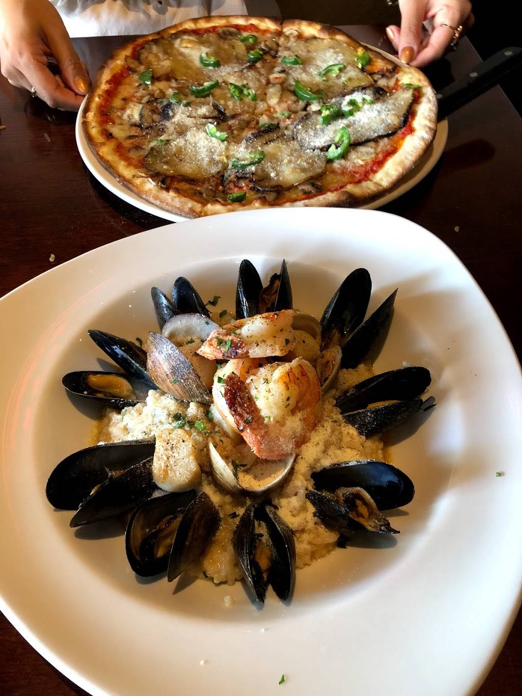 Mezza Notte Trattoria | restaurant | 5304 Yonge St, North York, ON M2N 5R2, Canada | 4162222888 OR +1 416-222-2888