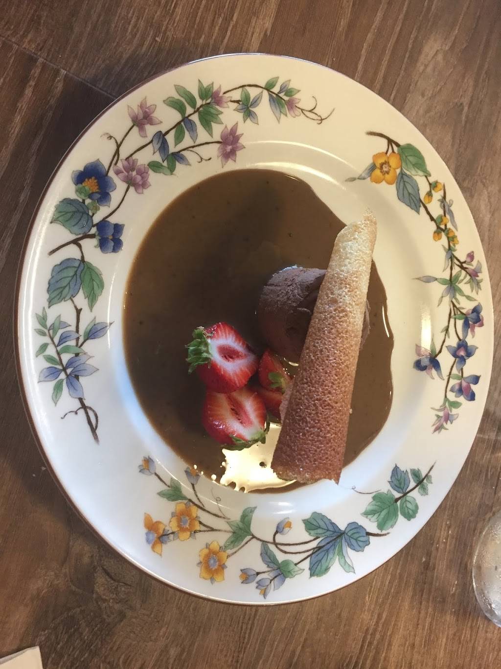 Restaurant LOstrea | restaurant | 3288 Boulevard Neilson, Québec, QC G1W 2V8, Canada | 5817413773 OR +1 581-741-3773