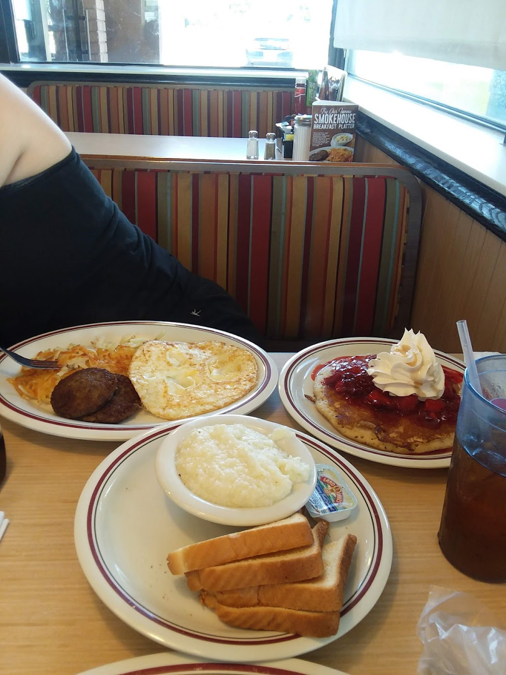 Huddle House | restaurant | 1715 Douglas Ave, Brewton, AL 36426, USA | 2518678893 OR +1 251-867-8893