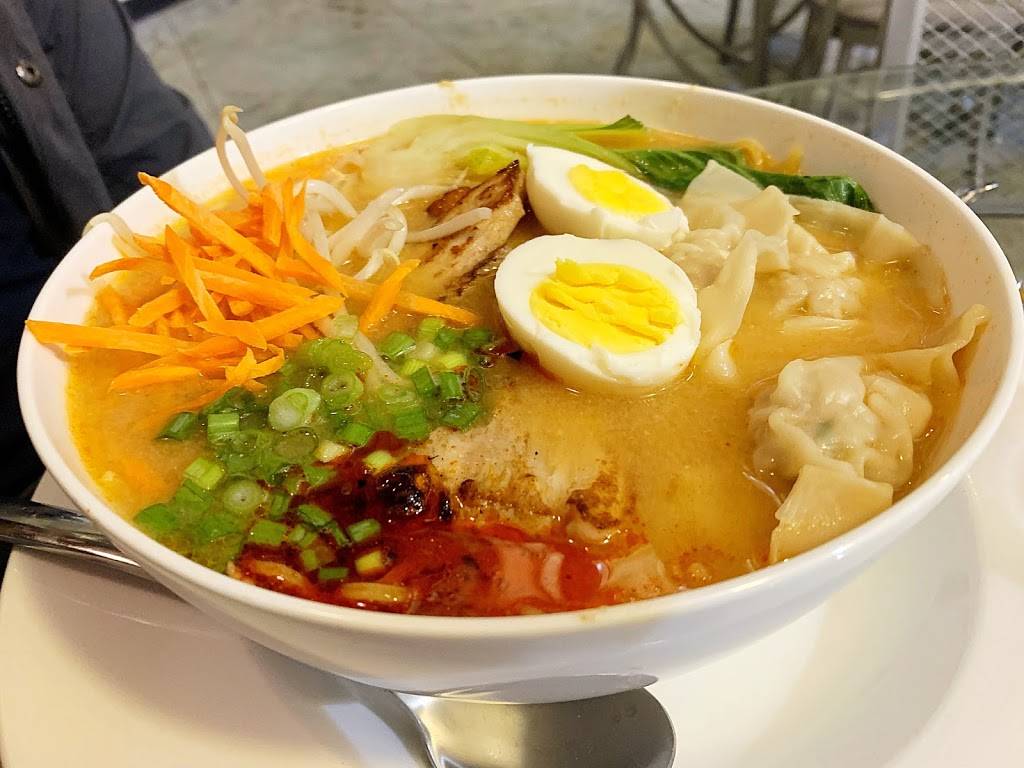 Elvies Bistro | restaurant | 105 E Center St ste b, Centralia, WA 98531, USA | 3607363926 OR +1 360-736-3926