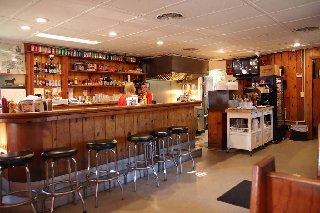 Elbow Room | restaurant | 310 E 8th St, Albert Lea, MN 56007, USA | 5073731836 OR +1 507-373-1836