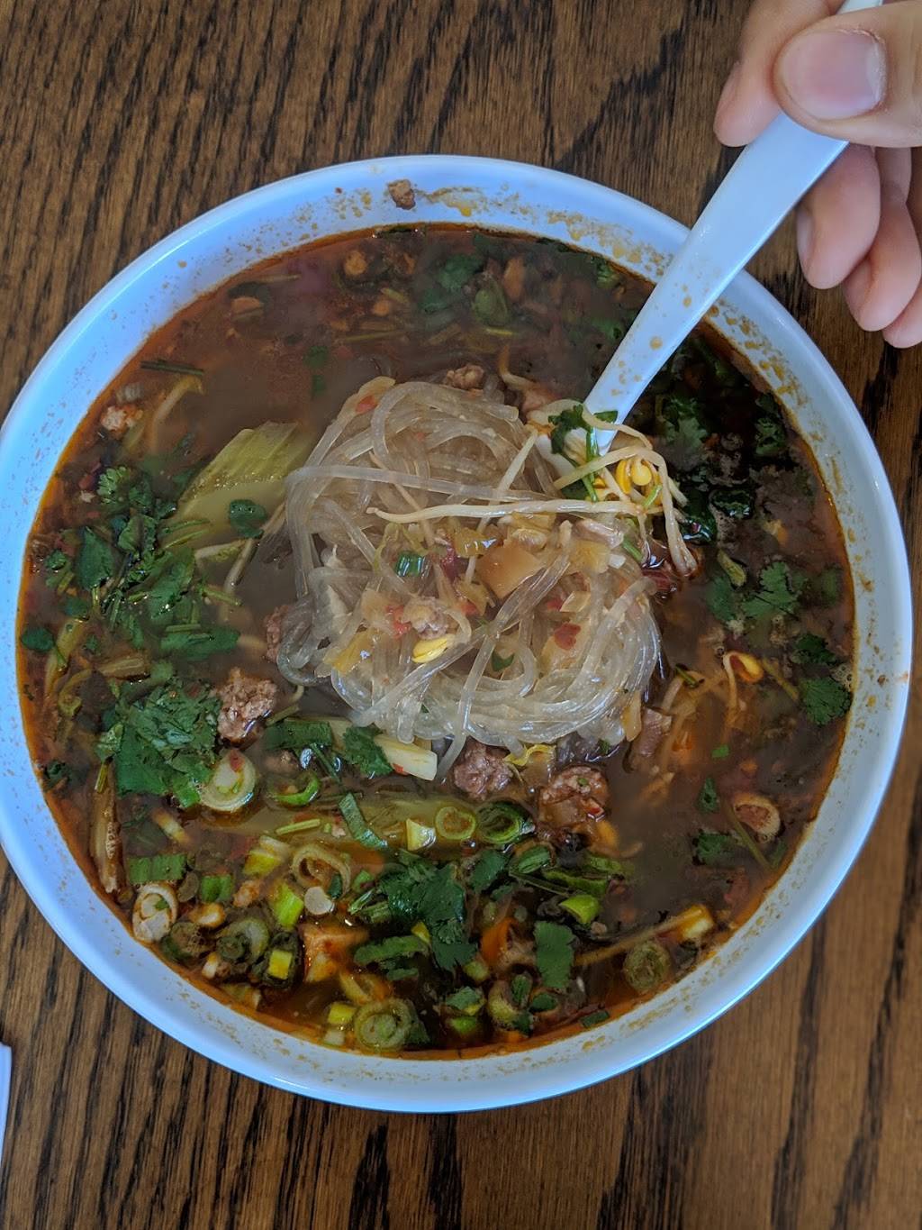 Lilis Restaurant | restaurant | 197 N Pleasant St, Amherst, MA 01002, USA | 4132535888 OR +1 413-253-5888