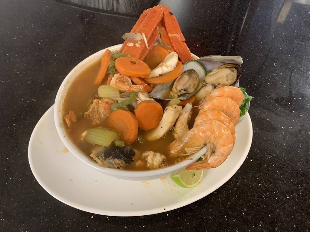 El Narco Taco | restaurant | 14875 Bear Valley Rd, Hesperia, CA 92345, USA | 4422676080 OR +1 442-267-6080