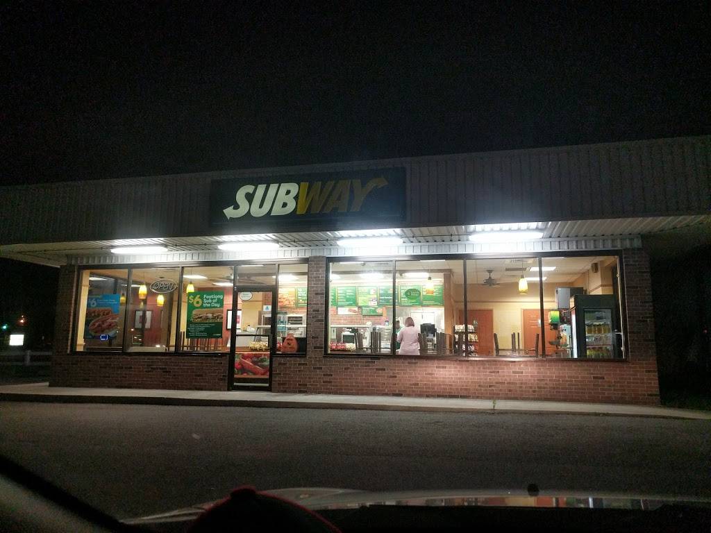 Subway Restaurants | restaurant | 207 2nd St N, Folkston, GA 31537, USA | 9124964861 OR +1 912-496-4861