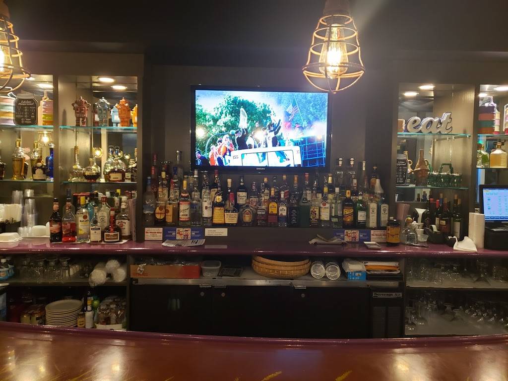 Farmsook Happiness Thai Kitchen | meal delivery | 800 King Farm Blvd Suite 125, Rockville, MD 20850, USA | 3012588829 OR +1 301-258-8829