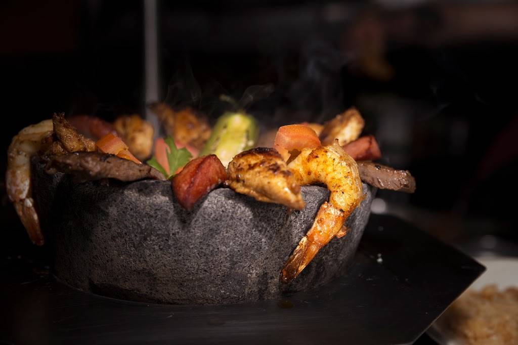 Rio Bravo Arlington | restaurant | 2208 New York Ave, Arlington, TX 76010, USA | 8177951470 OR +1 817-795-1470