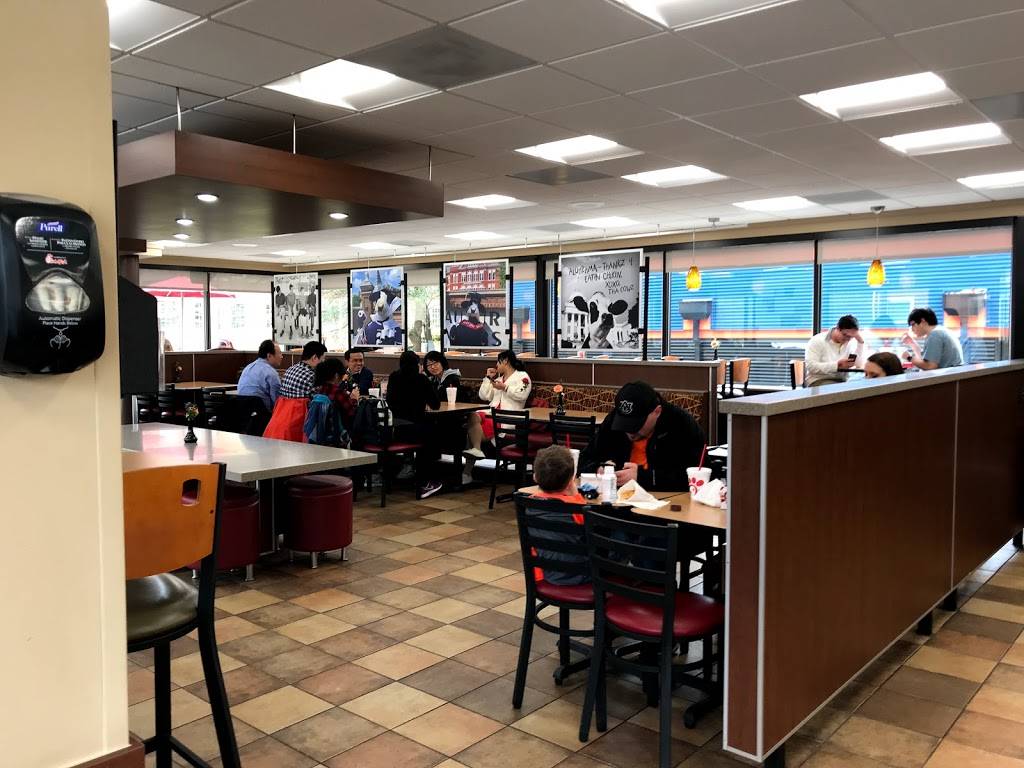 Chick-fil-A | restaurant | 326 W Magnolia Ave, Auburn, AL 36832, USA | 3348267630 OR +1 334-826-7630