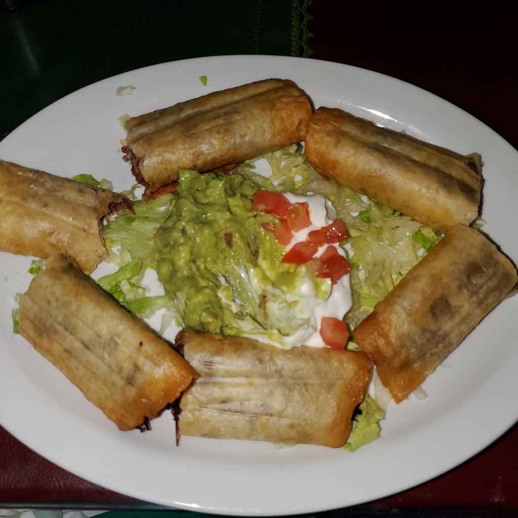 El Rio Mexican & American Food | restaurant | 11 Kern River Dr, Kernville, CA 93238, USA | 7603763246 OR +1 760-376-3246