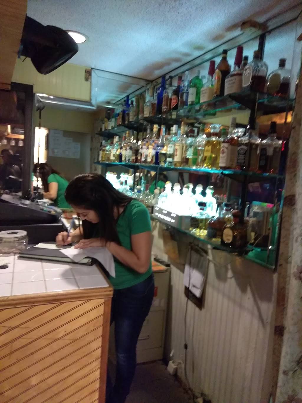 La Loma | restaurant | 235 E Main St #370, Hendersonville, TN 37075, USA | 6152645575 OR +1 615-264-5575